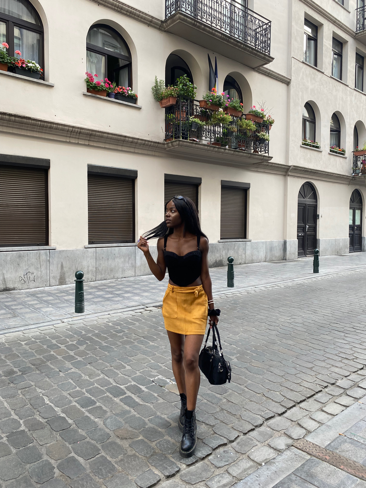 top corset de bershka sur theycallmeshady