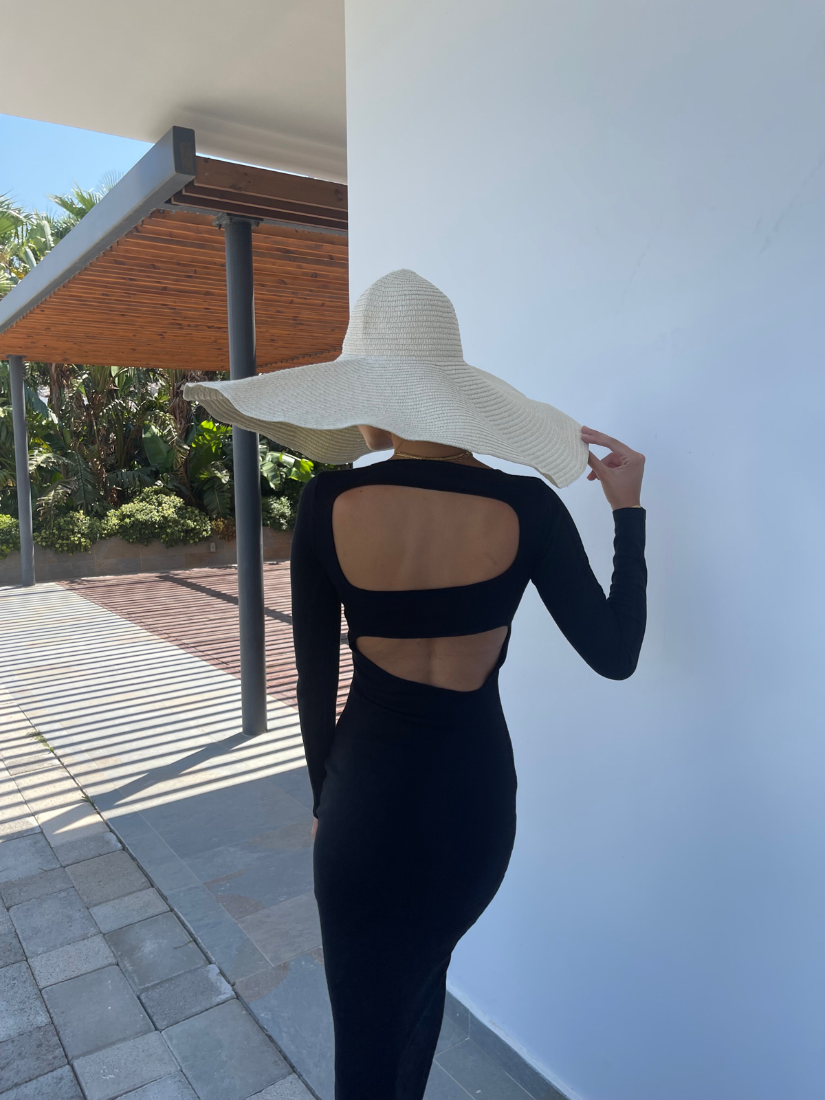 big straw hat de NA-KD sur iamginiee